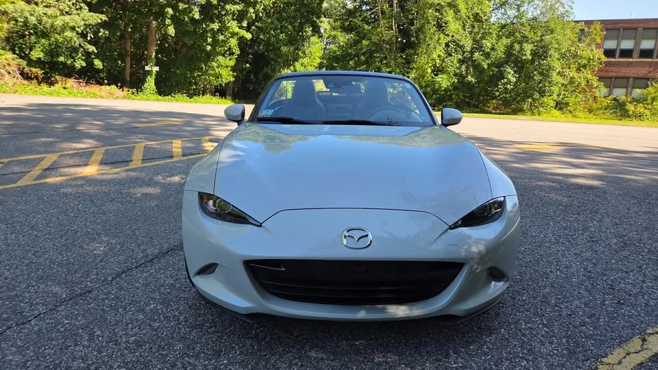 2017 Mazda ND MX-5 Miata - Image 2 of 19