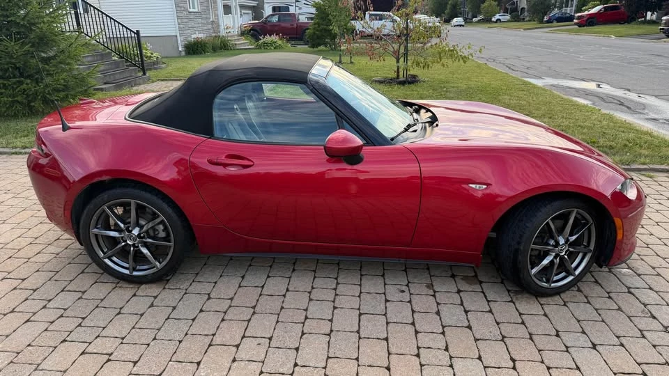 2017 Mazda ND MX-5 Miata - Image 11 of 20