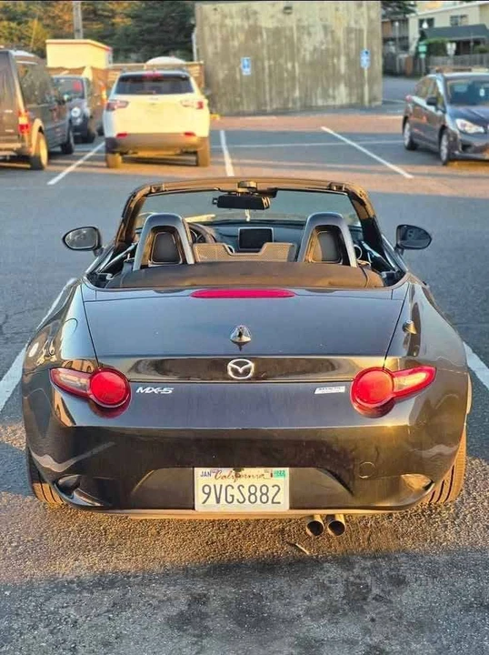 2017 Mazda ND MX-5 Miata - Image 4 of 6