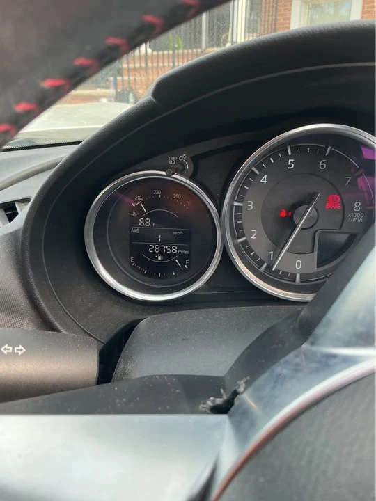 2017 Mazda ND MX-5 Miata - Image 5 of 12