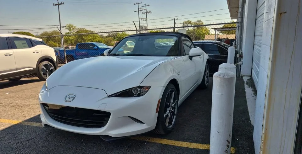 2017 Mazda ND MX-5 Miata - Image 2 of 4