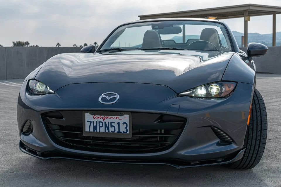2017 Mazda ND MX-5 Miata - Image 19 of 20