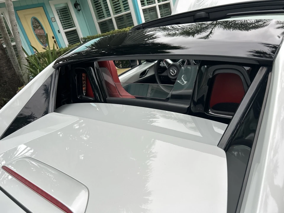 2017 Mazda ND MX-5 Miata - Image 11 of 17