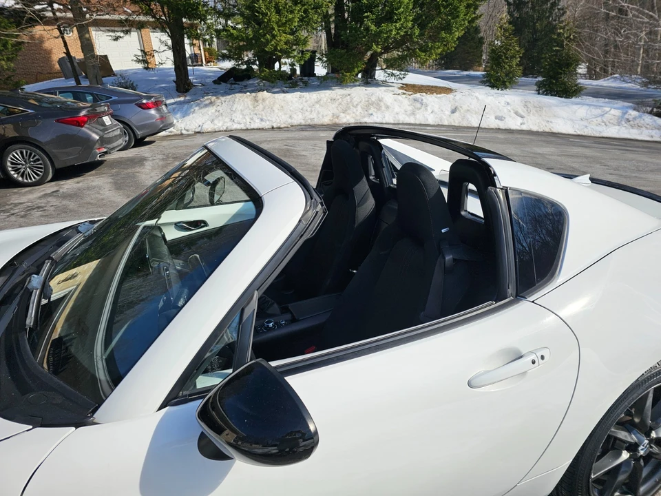 2017 Mazda ND MX-5 Miata - Image 16 of 21