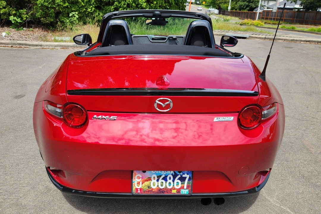2017 Mazda ND MX-5 Miata - Image 5 of 31