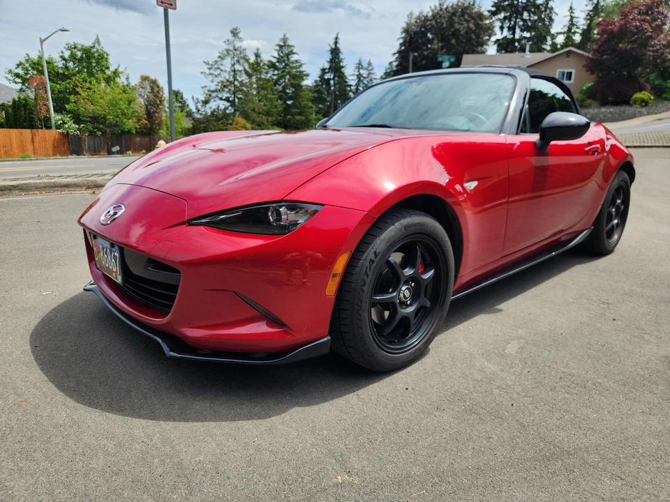 2017 Mazda ND MX-5 Miata - Image 13 of 31
