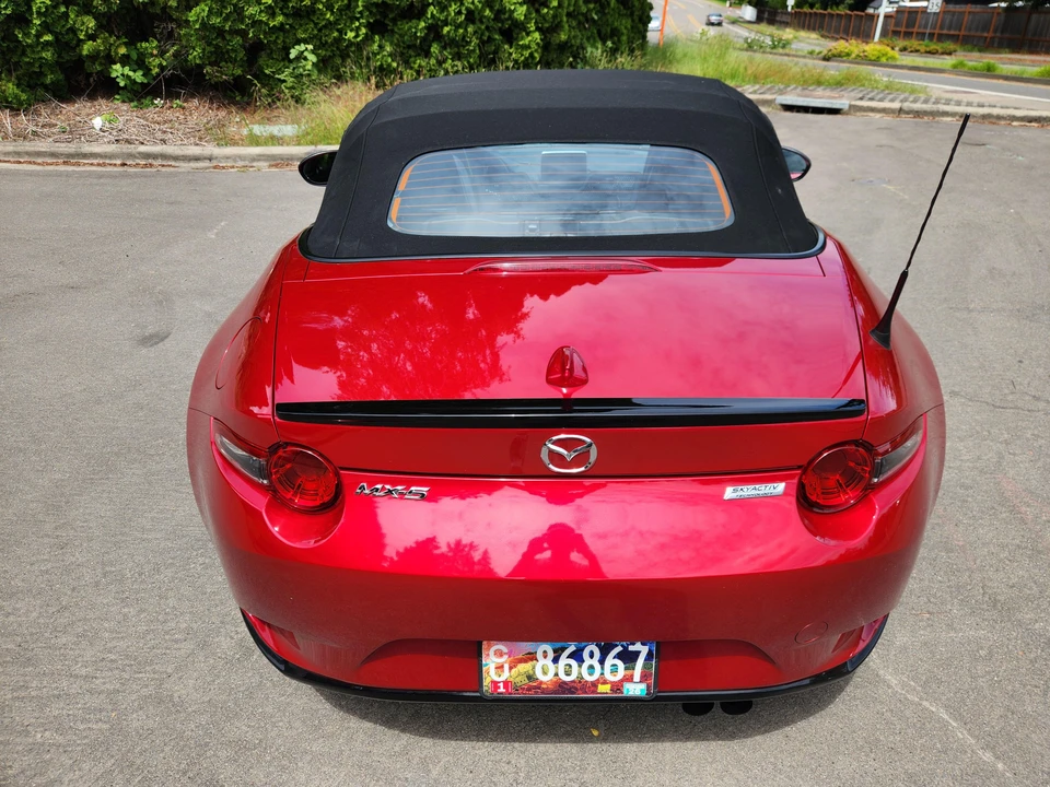 2017 Mazda ND MX-5 Miata - Image 19 of 31