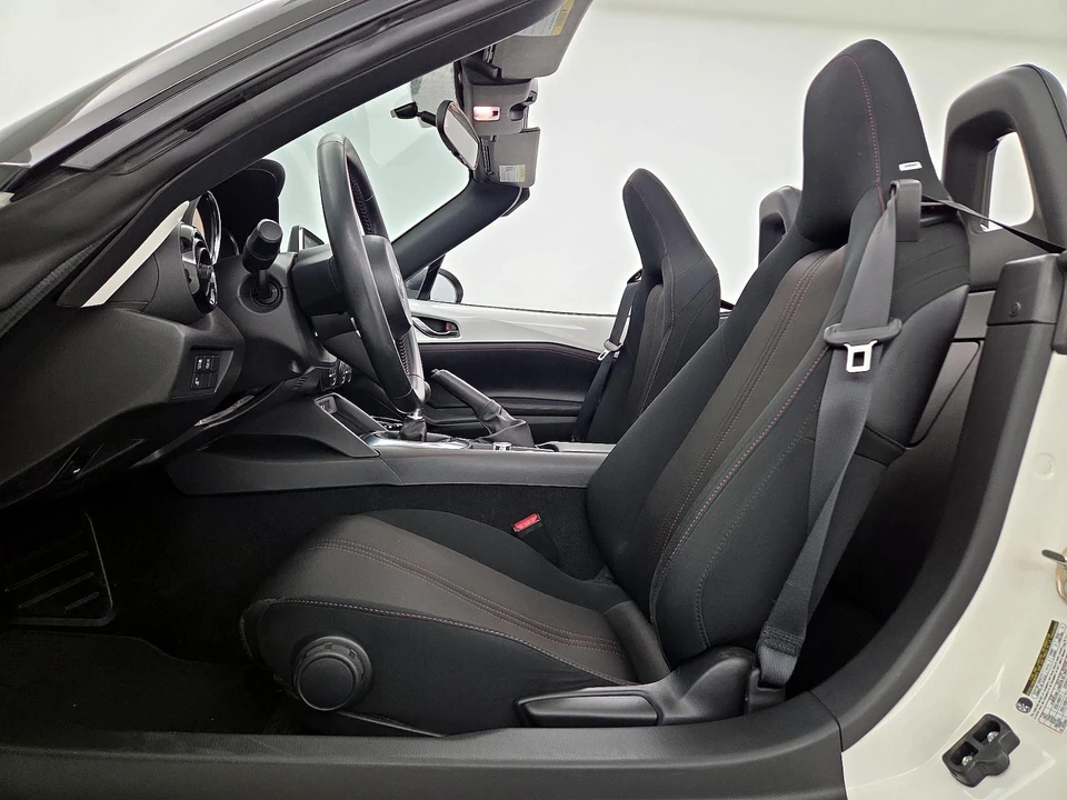 2017 Mazda ND MX-5 Miata - Image 12 of 24