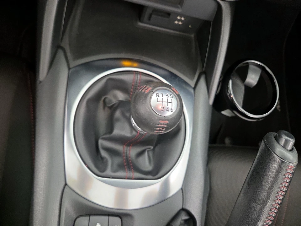 2017 Mazda ND MX-5 Miata - Image 17 of 24