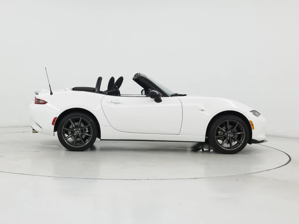 2017 Mazda ND MX-5 Miata - Image 8 of 24