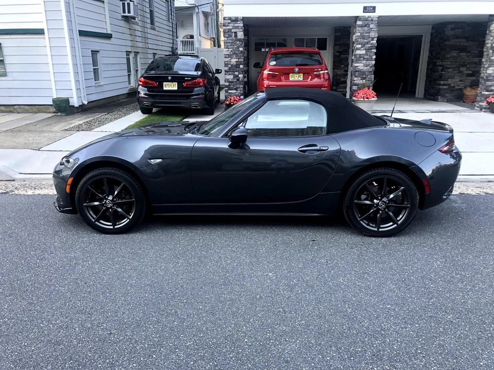 2017 Mazda ND MX-5 Miata - Image 17 of 31