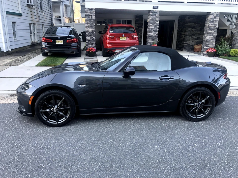 2017 Mazda ND MX-5 Miata - Image 16 of 31