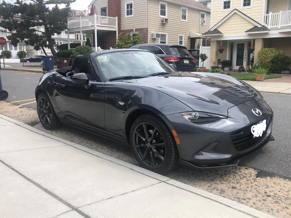 2017 Mazda ND MX-5 Miata - Image 26 of 31