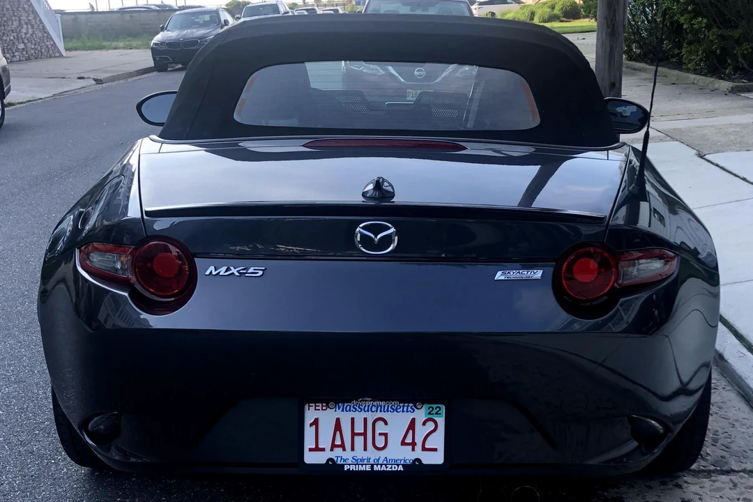 2017 Mazda ND MX-5 Miata - Image 5 of 31