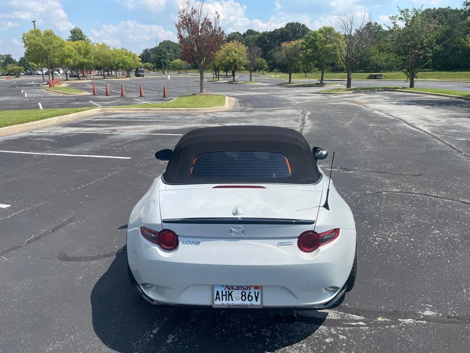 2017 Mazda ND MX-5 Miata - Image 25 of 31