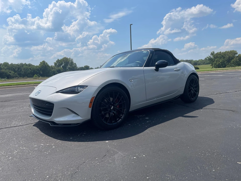 2017 Mazda ND MX-5 Miata - Image 22 of 31