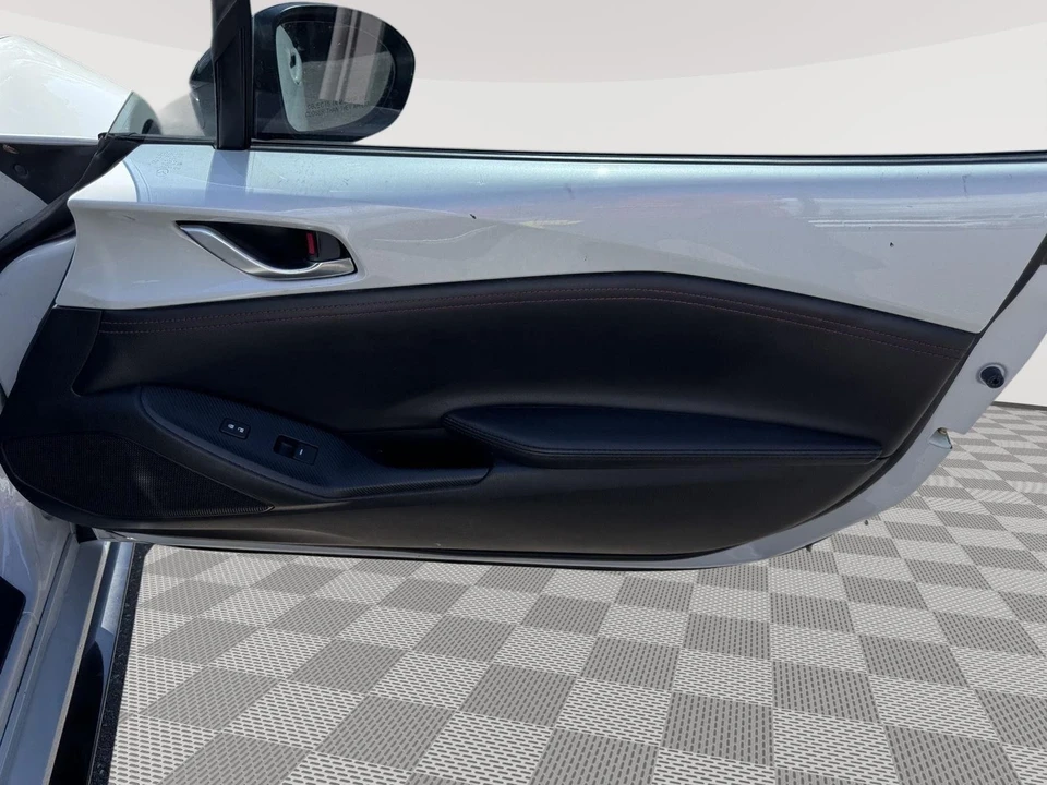 2017 Mazda ND MX-5 Miata - Image 12 of 12