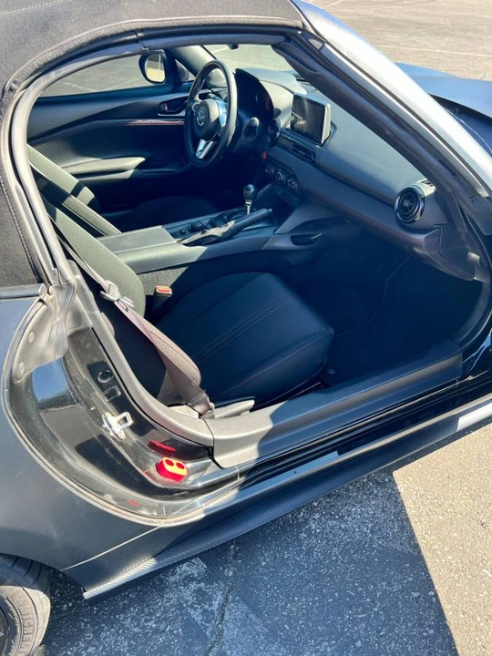 2017 Mazda ND MX-5 Miata - Image 13 of 24