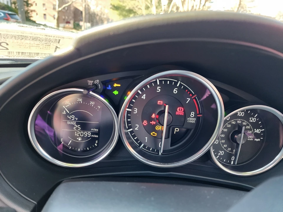 2017 Mazda ND MX-5 Miata - Image 14 of 25