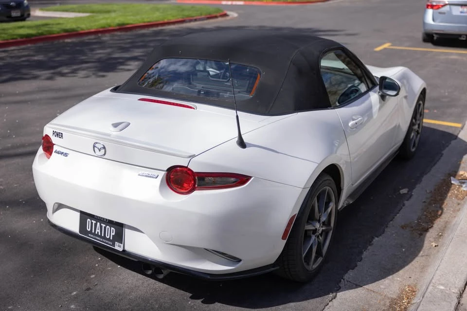 2017 Mazda ND MX-5 Miata - Image 6 of 10