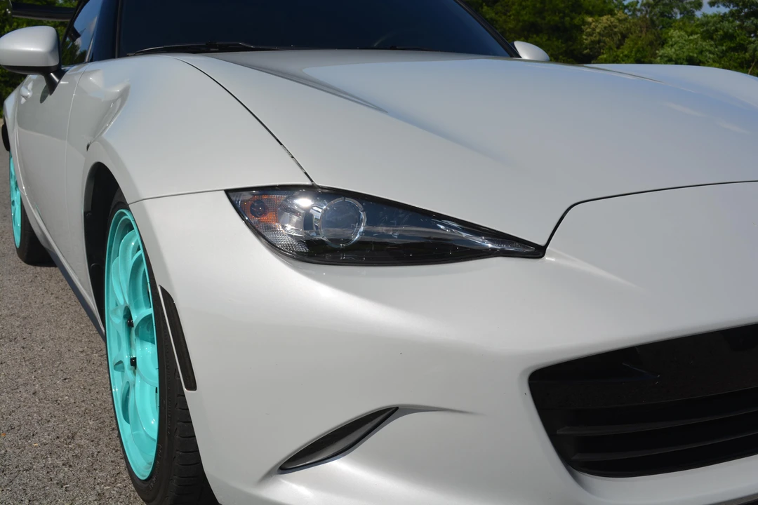 2017 Mazda ND MX-5 Miata - Image 18 of 30