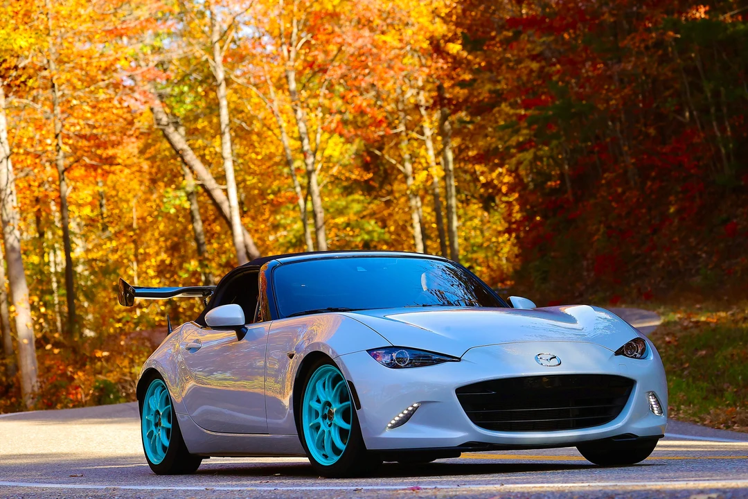 2017 Mazda ND MX-5 Miata - Image 17 of 30