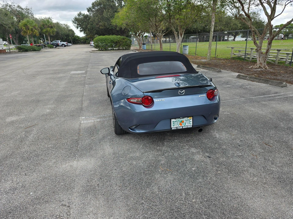 2017 Mazda ND MX-5 Miata - Image 17 of 31