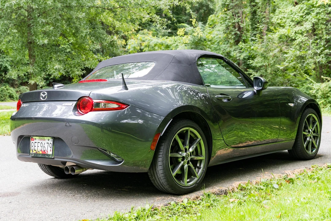 2017 Mazda ND MX-5 Miata - Image 4 of 31