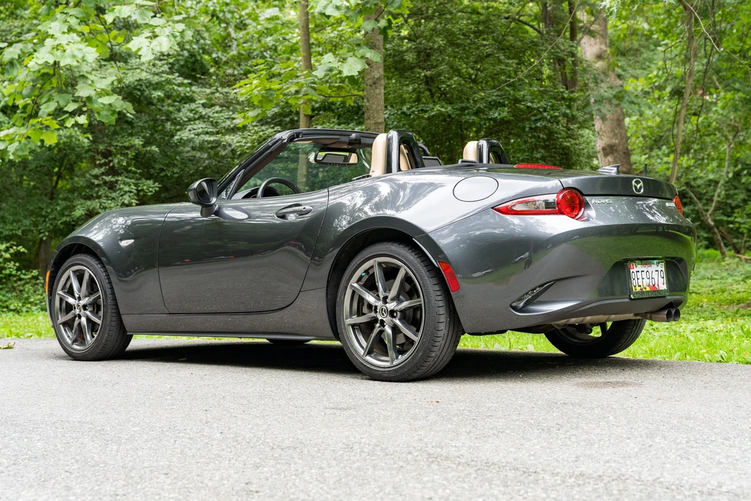 2017 Mazda ND MX-5 Miata - Image 8 of 31