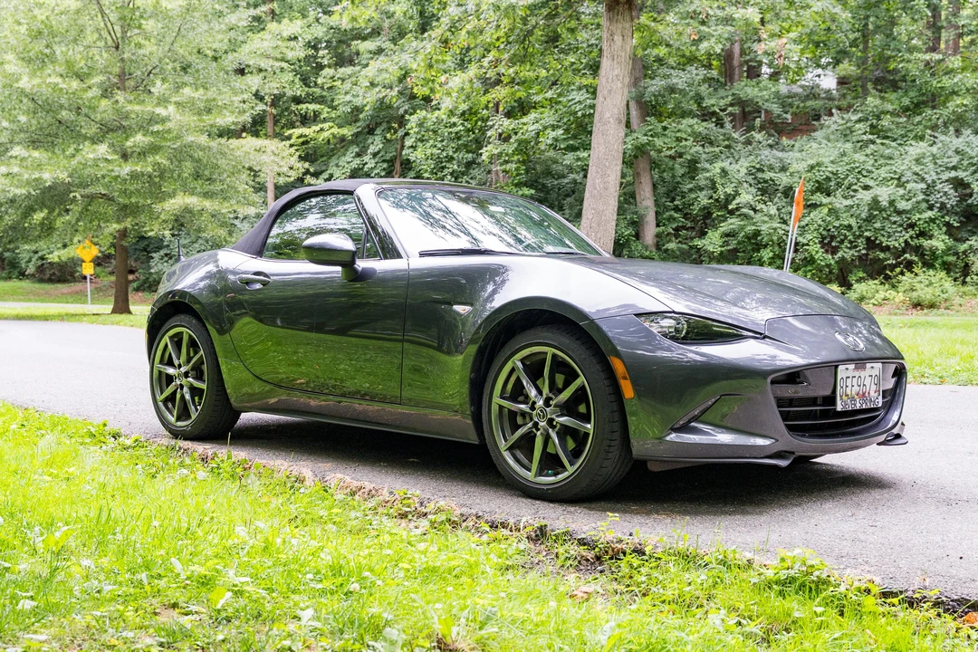 2017 Mazda ND MX-5 Miata - Image 18 of 31