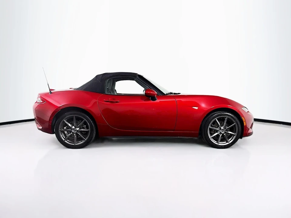2017 Mazda ND MX-5 Miata - Image 17 of 31