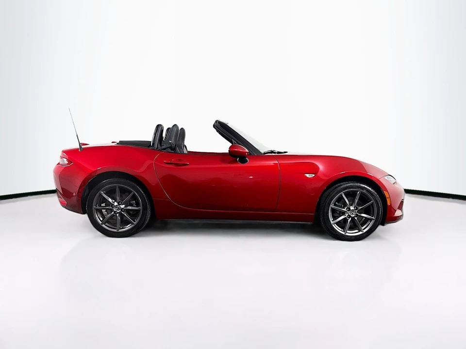 2017 Mazda ND MX-5 Miata - Image 16 of 31