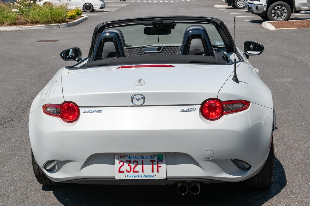 2017 Mazda ND MX-5 Miata - Image 5 of 31