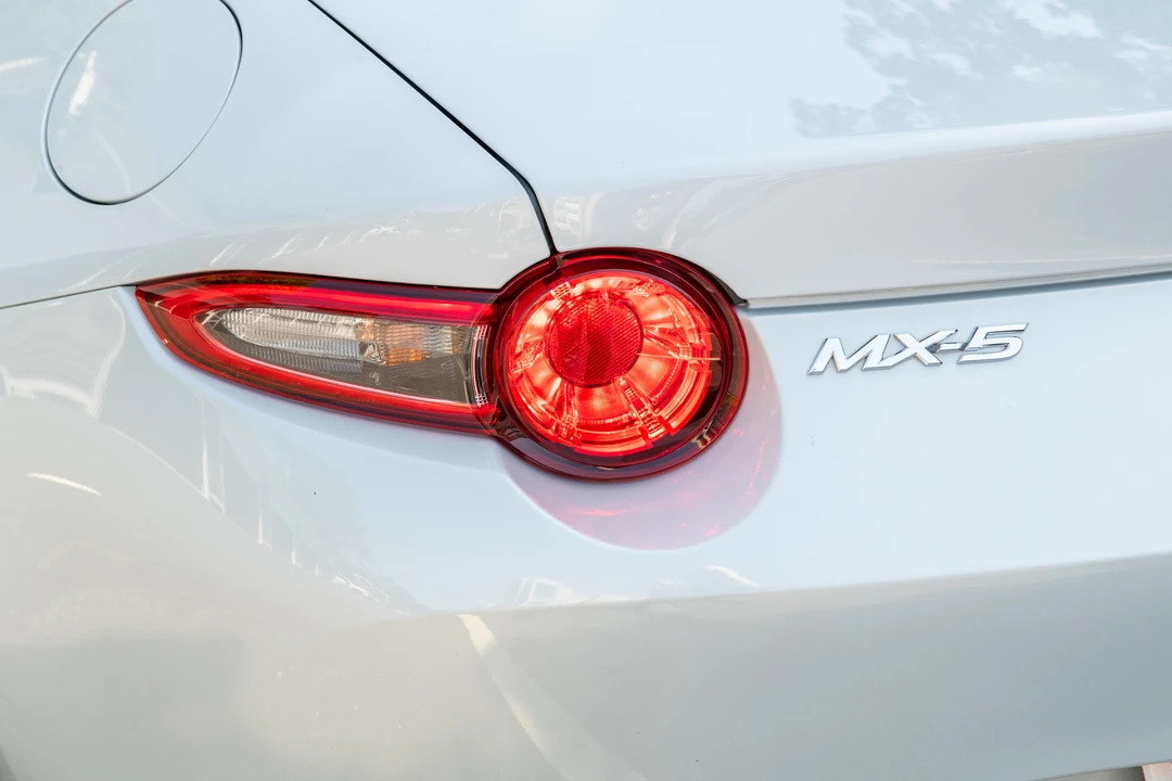 2017 Mazda ND MX-5 Miata - Image 29 of 31