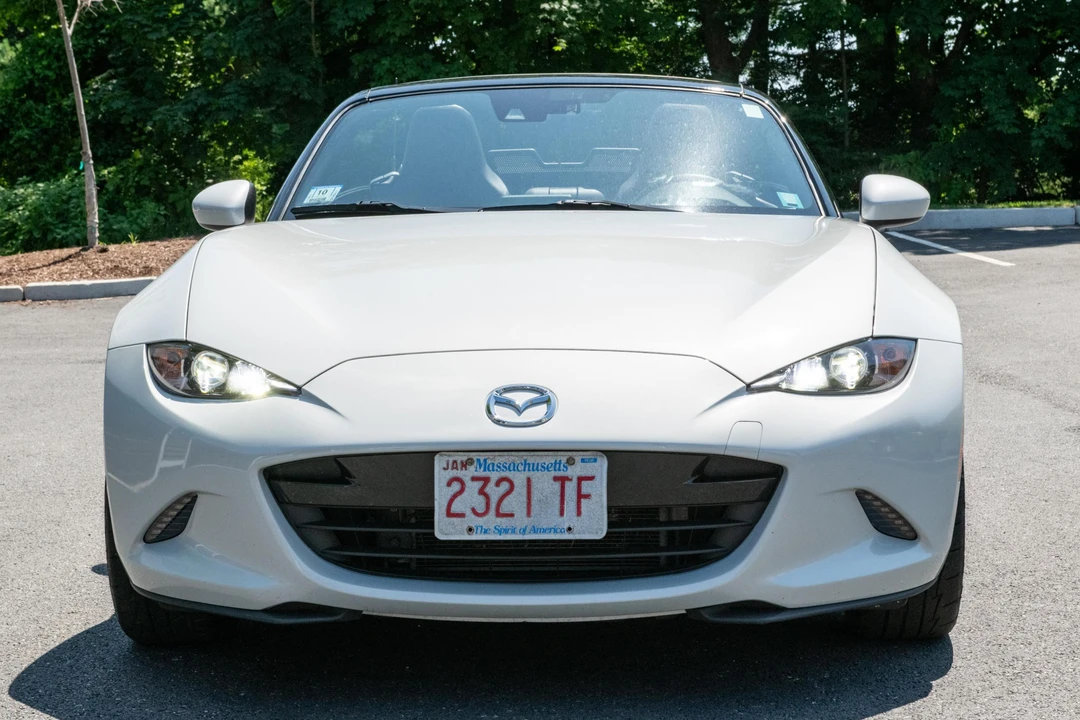 2017 Mazda ND MX-5 Miata - Image 2 of 31