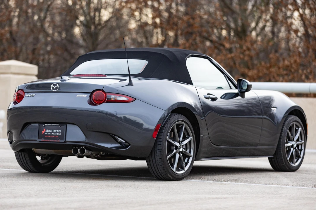 2017 Mazda ND MX-5 Miata - Image 4 of 31