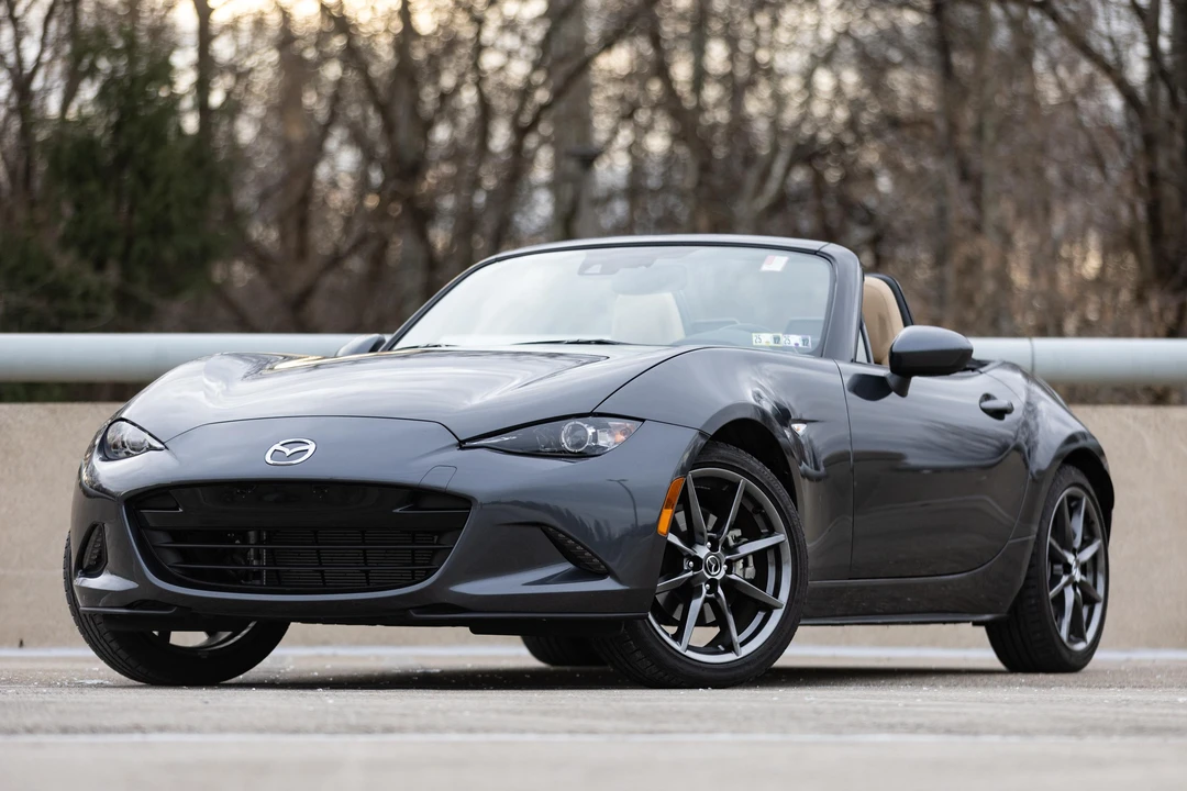 2017 Mazda ND MX-5 Miata - Image 9 of 31