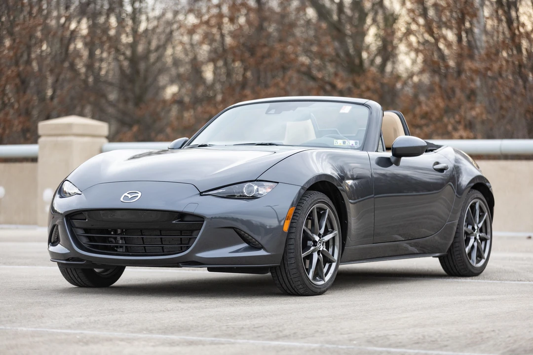 2017 Mazda ND MX-5 Miata - Image 8 of 31