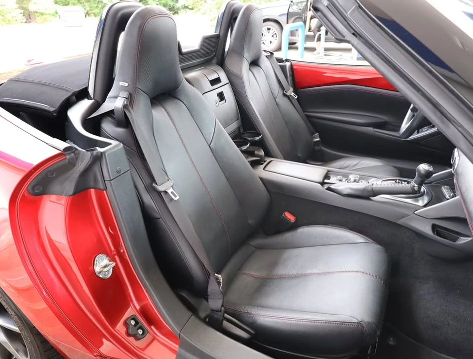2017 Mazda ND MX-5 Miata - Image 14 of 20