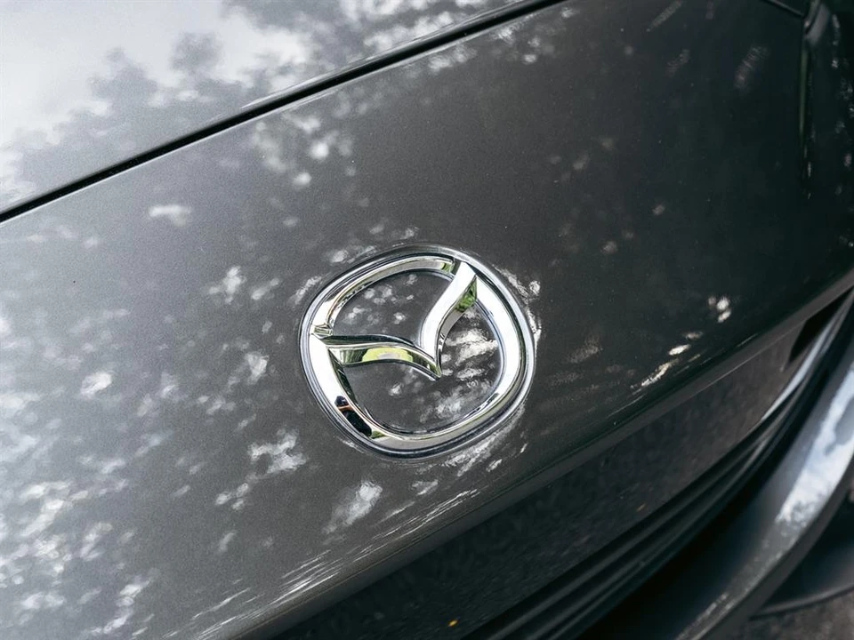 2017 Mazda ND MX-5 Miata - Image 11 of 21