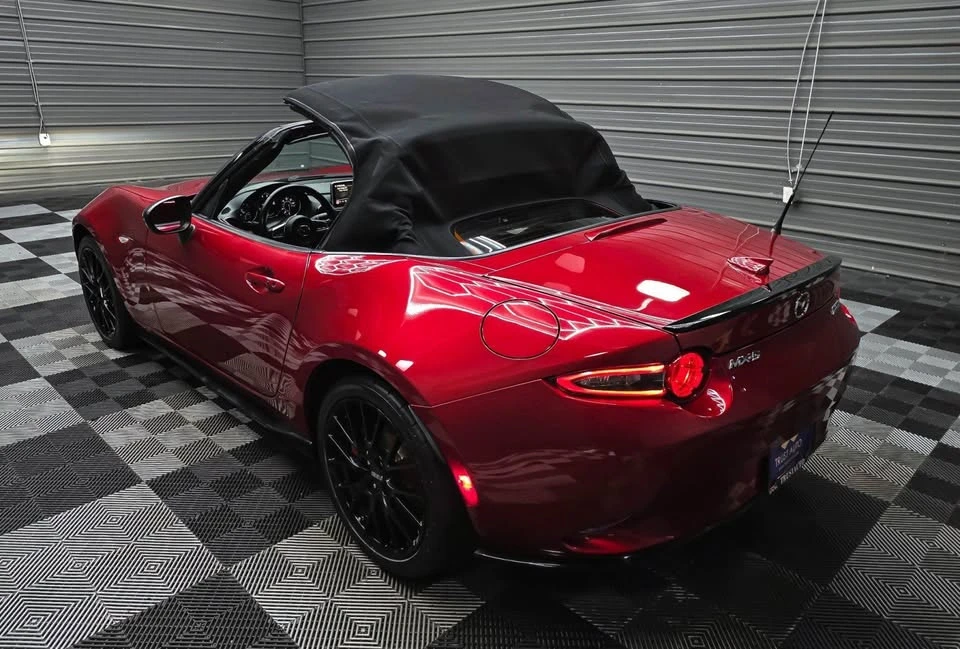 2017 Mazda ND MX-5 Miata - Image 9 of 18