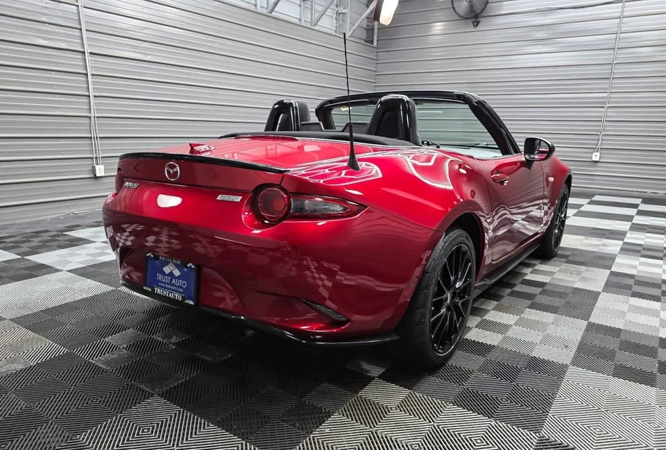 2017 Mazda ND MX-5 Miata - Image 4 of 18