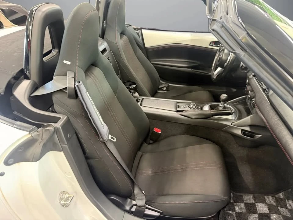 2017 Mazda ND MX-5 Miata - Image 17 of 20