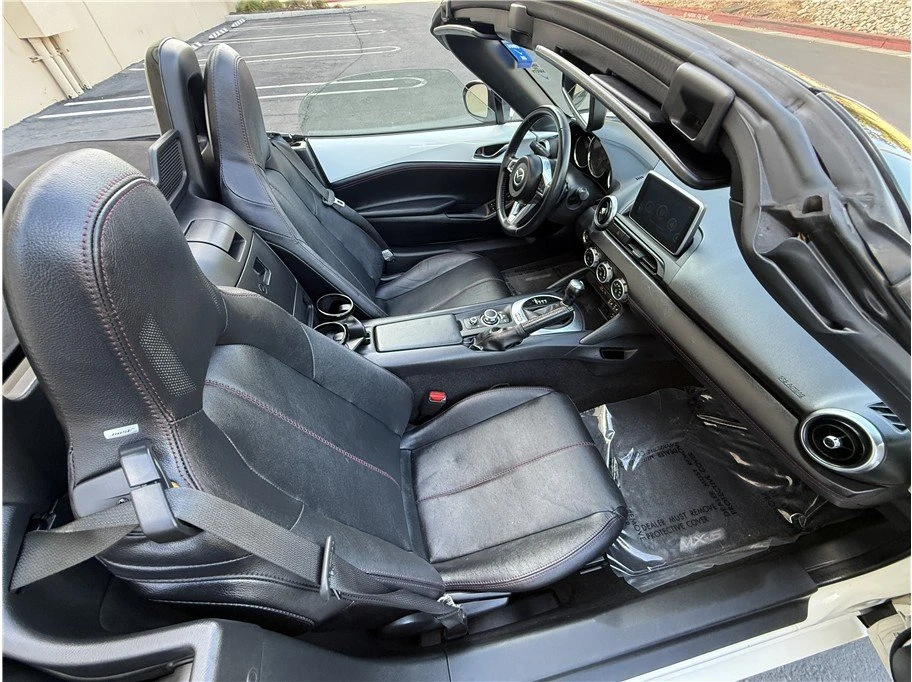 2017 Mazda ND MX-5 Miata - Image 8 of 15