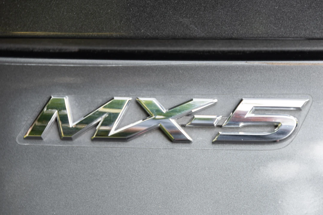 2017 Mazda ND MX-5 Miata - Image 18 of 31