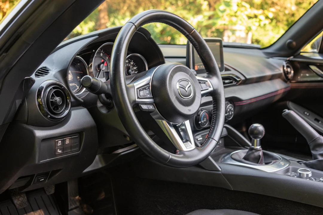 2017 Mazda ND MX-5 Miata - Image 24 of 31
