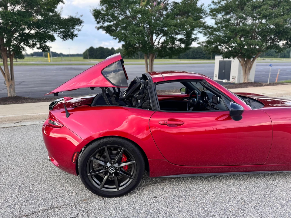 2017 Mazda ND MX-5 Miata - Image 29 of 31