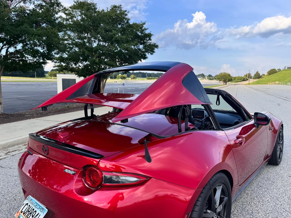 2017 Mazda ND MX-5 Miata - Image 27 of 31