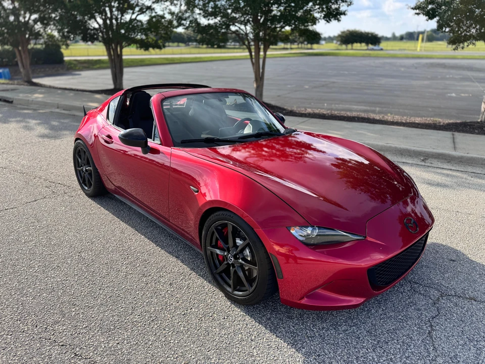 2017 Mazda ND MX-5 Miata - Image 16 of 31