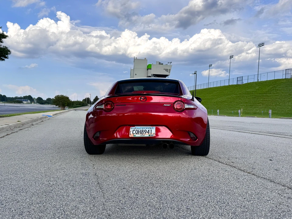 2017 Mazda ND MX-5 Miata - Image 9 of 31